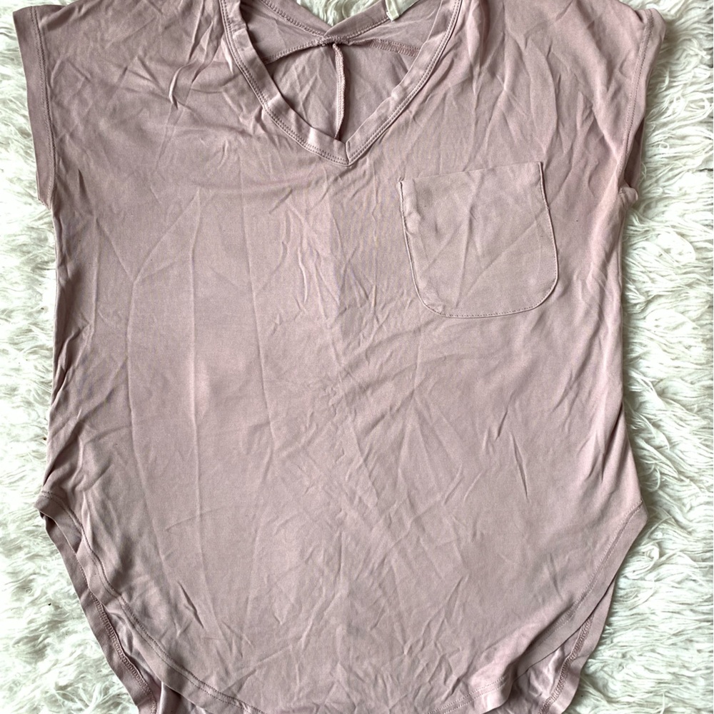 Lavender short Sleeve V Neck shirt